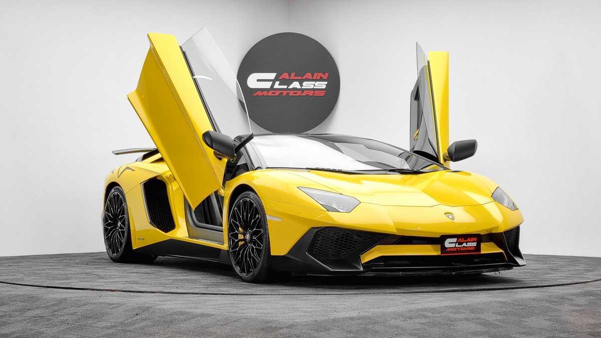 2019 Lamborghini Aventador SVJ - GCC (FM-U-1002)-pic_4