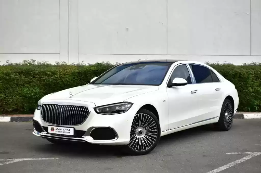 2022 MERCEDES-MAYBACH S680 | GCC SPECS | 12.8 INCH OLED DISPLAY | 4D SOUND SYSTEM | WARRANTY+SERVICE-pic_2