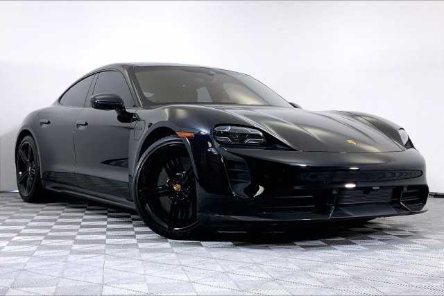 2022 Porsche Taycan, 2024 Porsche Warranty, GCC-pic_2