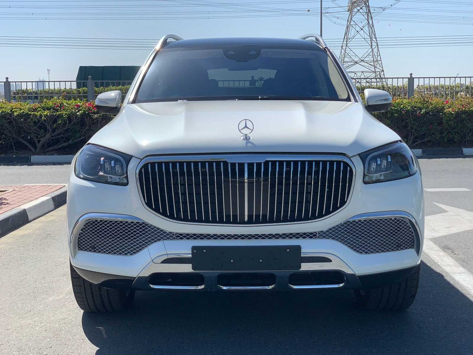 2022 BRAND NEW MAYBACH GLS 600 | 5 YEARS DEALER WARRANTY AND SERVICE | DUO TONES FULL OPTIONS-pic_4