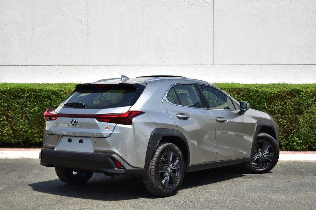 LEXUS UX200 PREMIER-pic_4