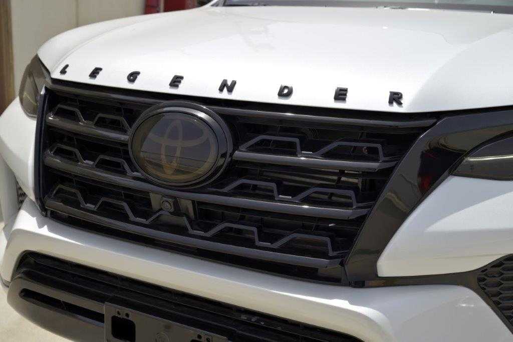 TOYOTA FORTUNER LEGENDER-pic_5