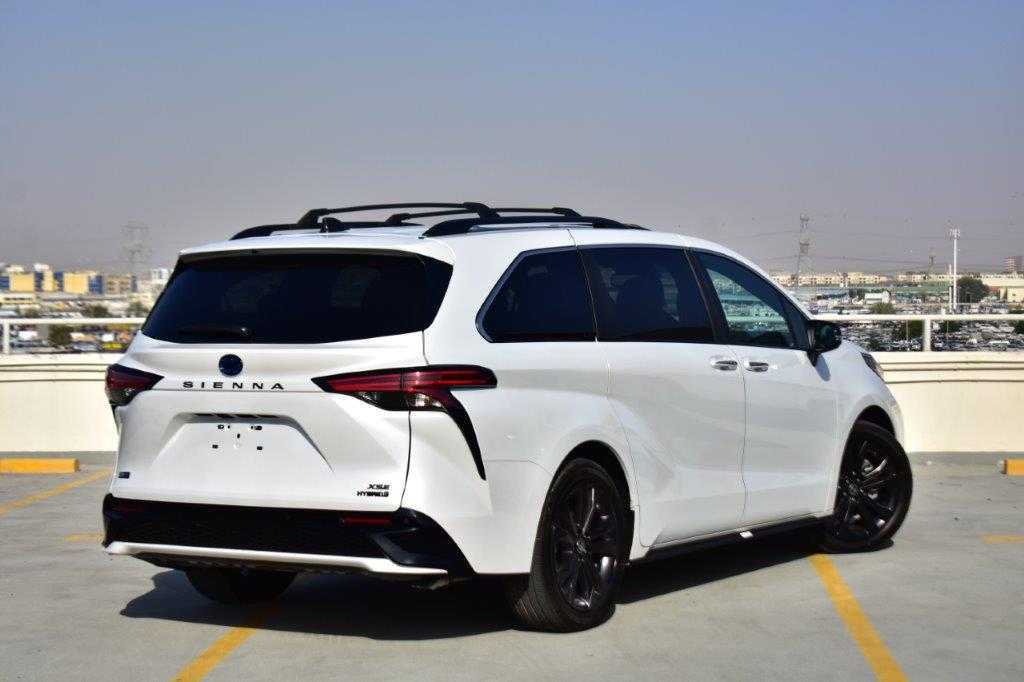 TOYOTA SIENNA-pic_2