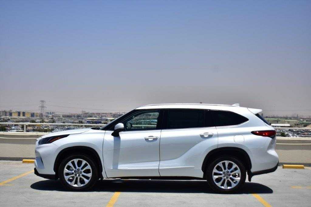 TOYOTA HIGHLANDER LIMITED-pic_2