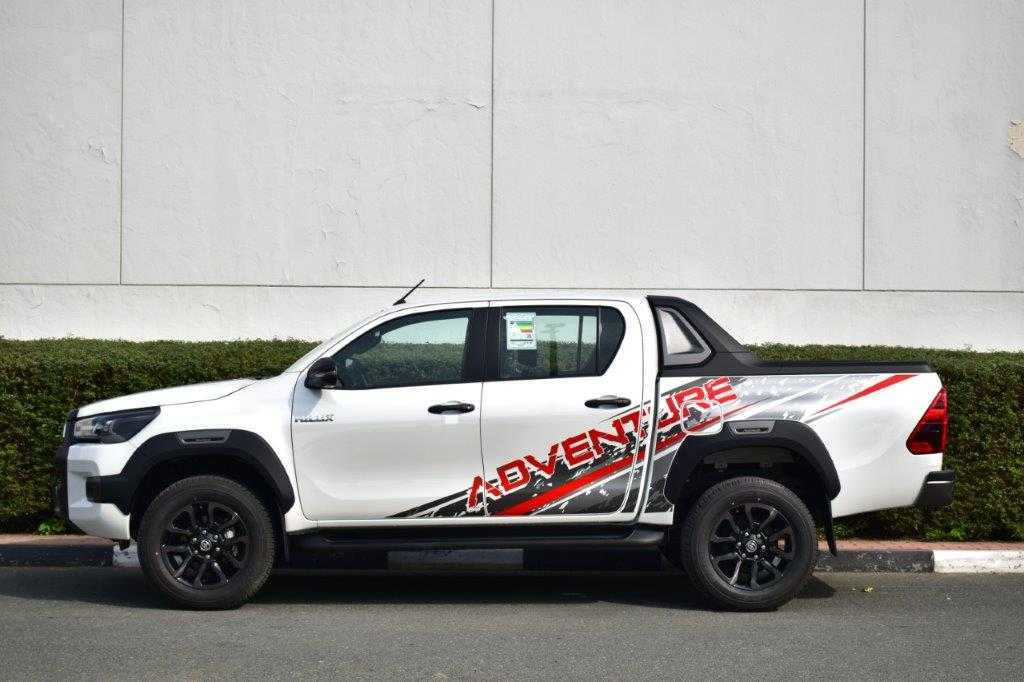 2023 TOYOTA HILUX DOUBLE CAB PICKUP ADVENTURE 2.8L DIESEL  4WD AUTOMATIC TRANSMISSION-pic_3