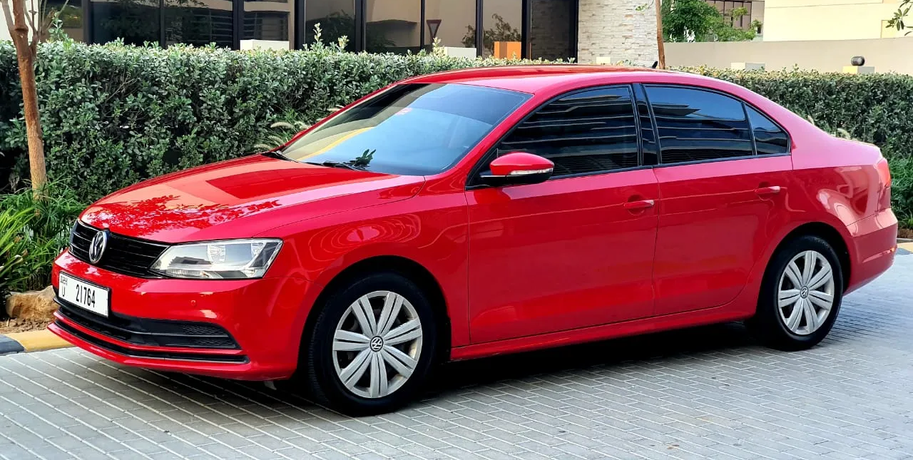 VM Jetta 2015 Red - 130K Excellent condition-image