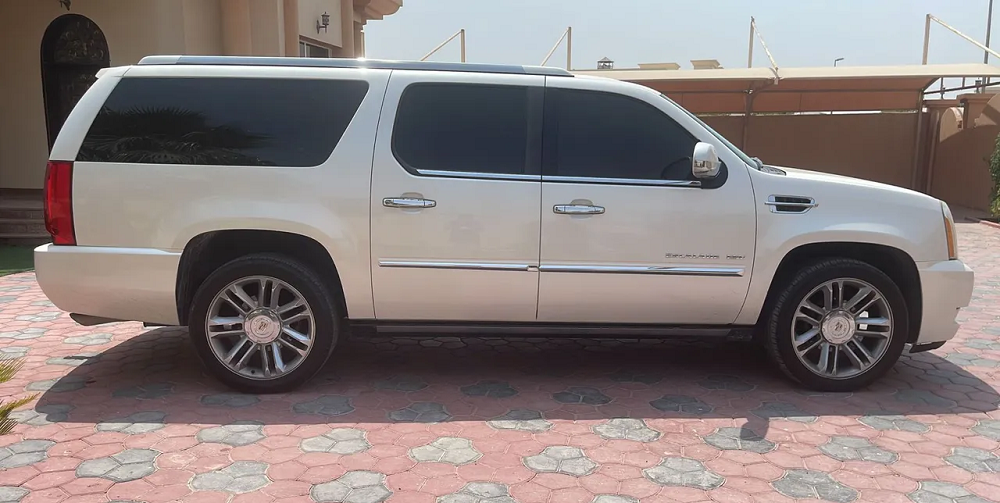 Cadillac Escalade ESV Platinum-pic_2