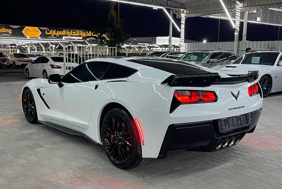 Corvette C7 Z51 GCC 2014 Full option in excellent condition well maintained-pic_1