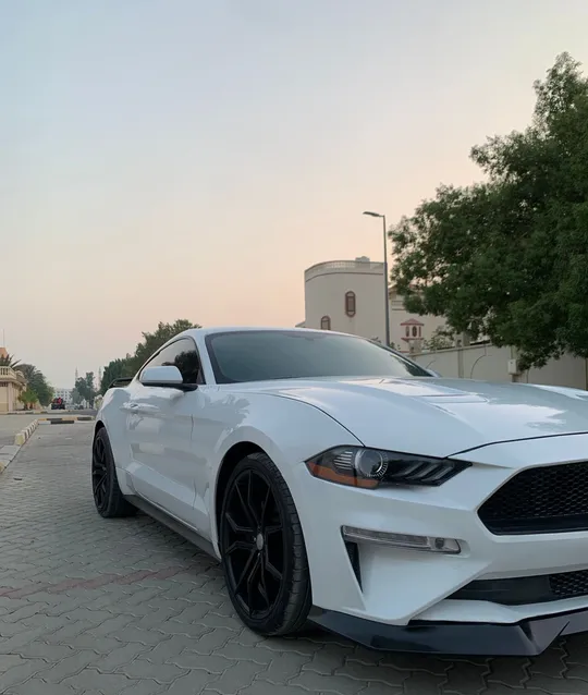 Ford Mustang premium v4 2018-pic_4