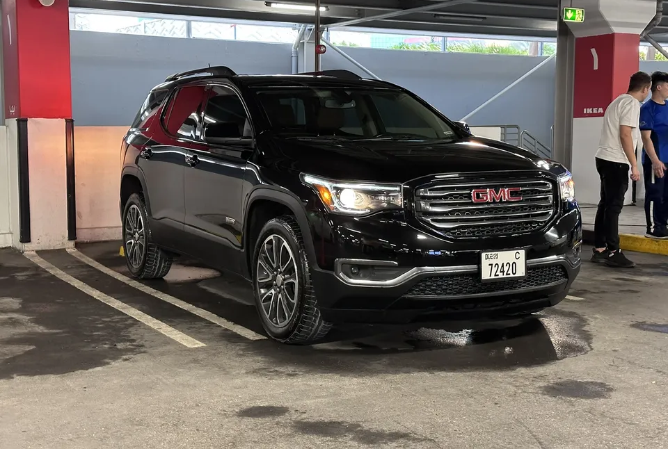 GMC Acadia 2019 in Dubai-pic_2