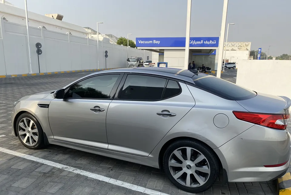 Kia Optima 2011 in Dubai-pic_3