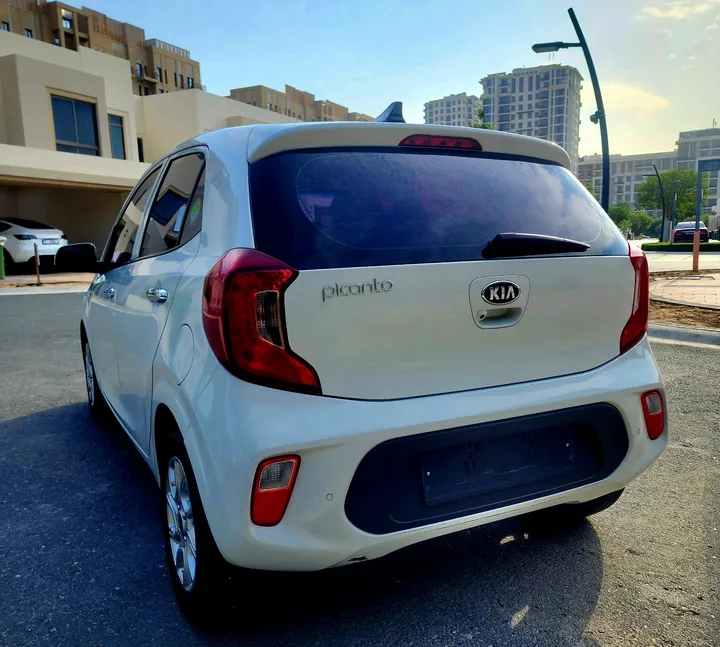 Kia Picanto 2020 in Dubai-pic_4