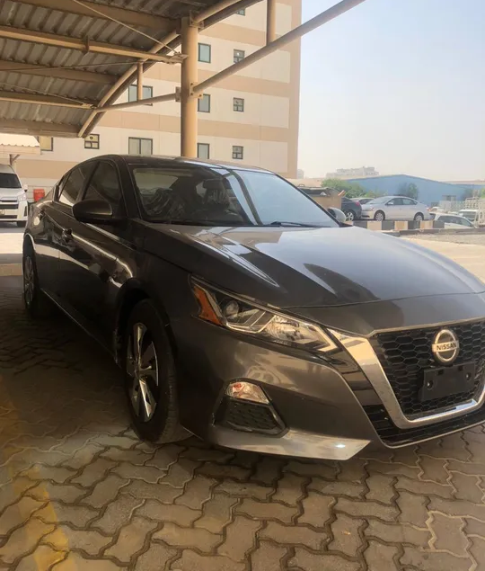 Nissan Altima 2020 in Dubai-pic_3