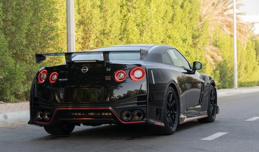 Nissan GT-R 2022 in Dubai-pic_4