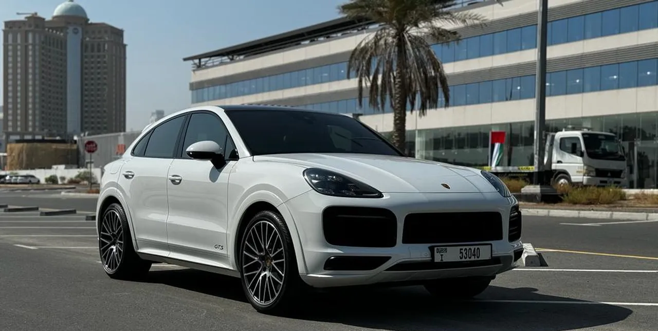 Porsche Cayenne GTS 2021 in Dubai-pic_2