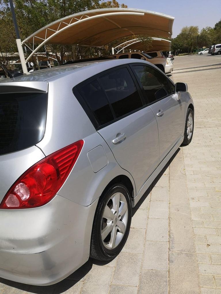 Nissan model 2012  for sale-pic_4