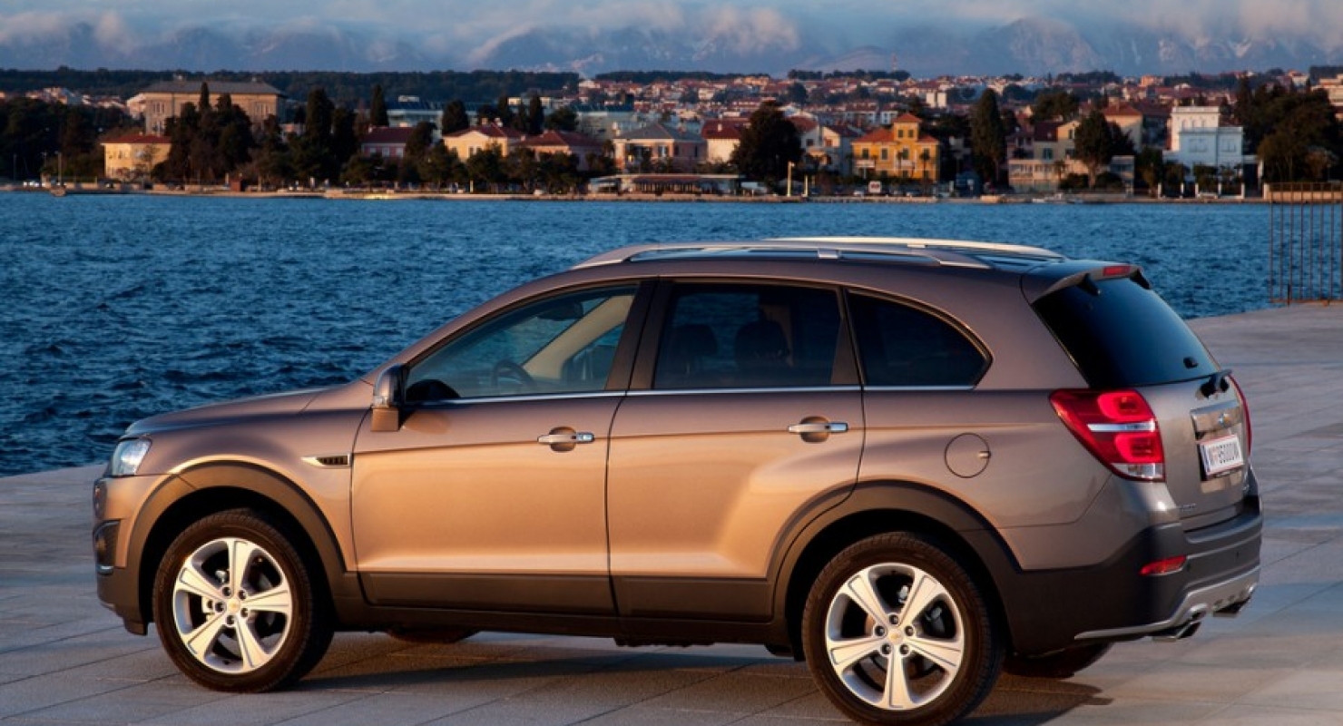 Rent Chevrolet Captiva in Dubai-pic_1