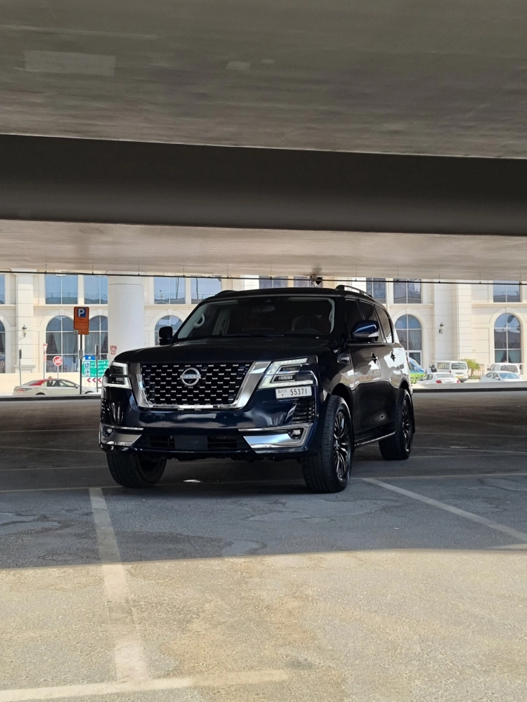 Rent Nissan Armada 2022 in Dubai-pic_1