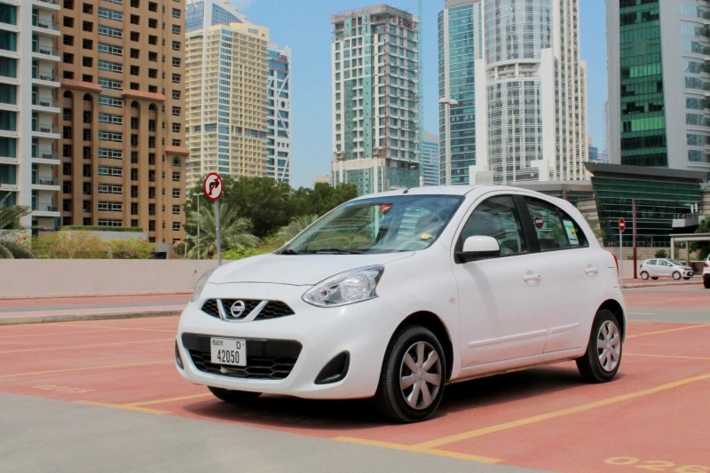 Rent Nissan Leaf 2020 in Dubai