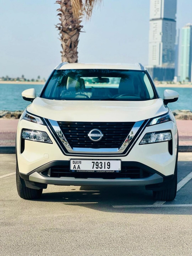 Rent Nissan Navara 2024 in Dubai-pic_1