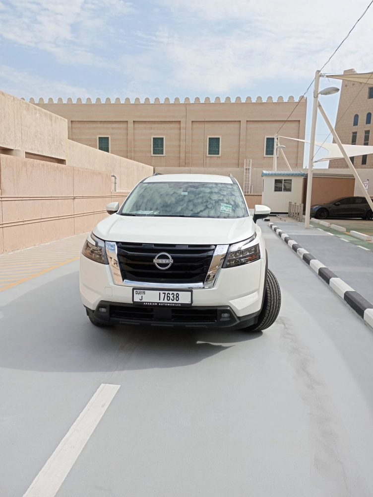 Rent Nissan Pathfinder 2023 Car in Dubai-pic_1