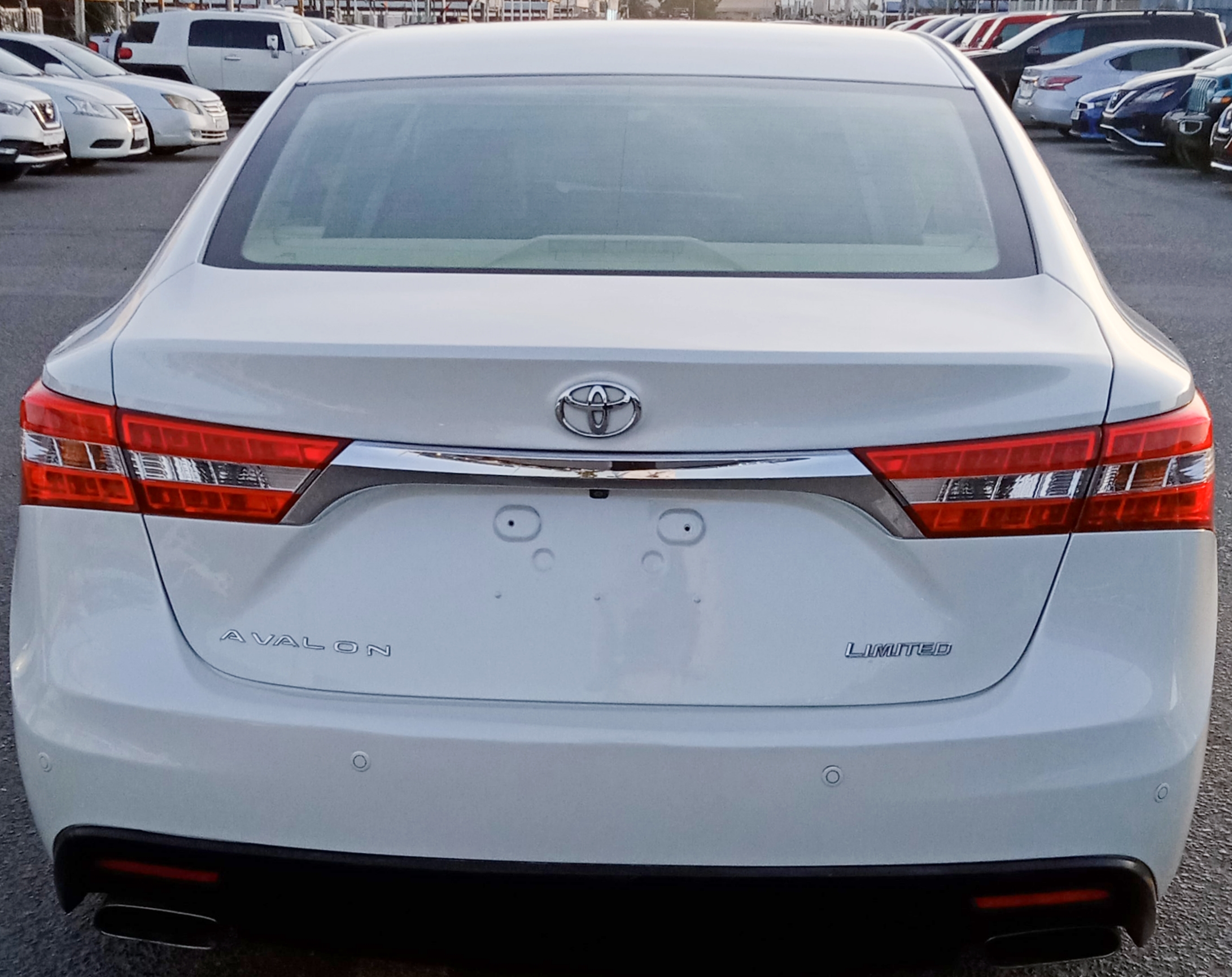 Toyota Avalon Limited V6 3.5L Full Option Model 2014-pic_5