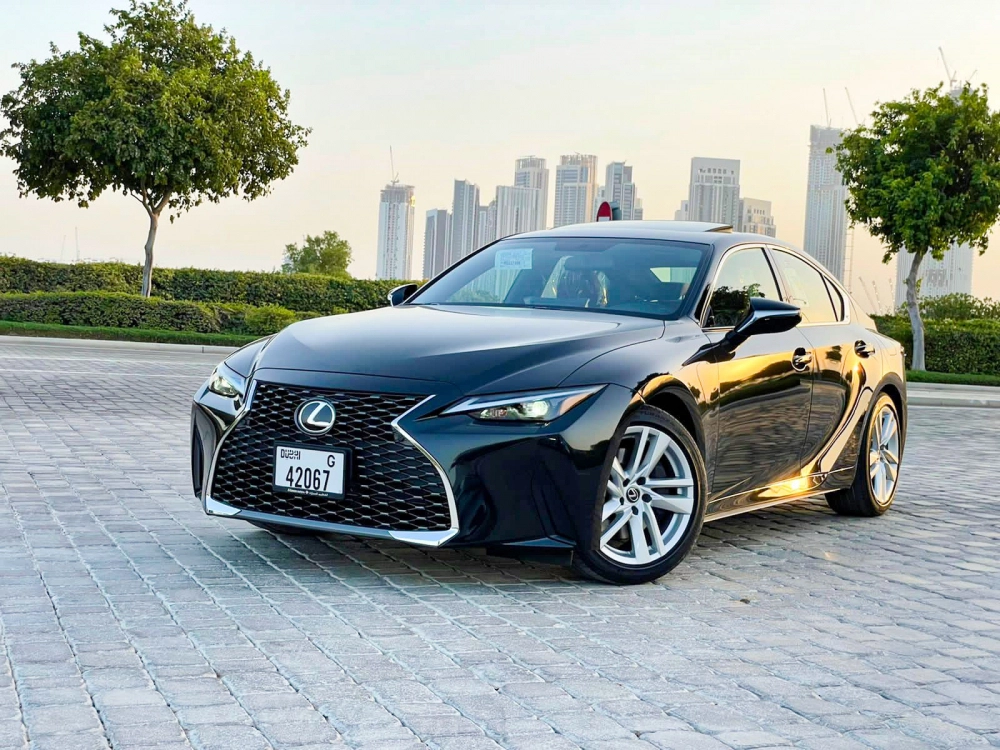 Lexus IS Series 2021 Hire in Ajman-pic_1