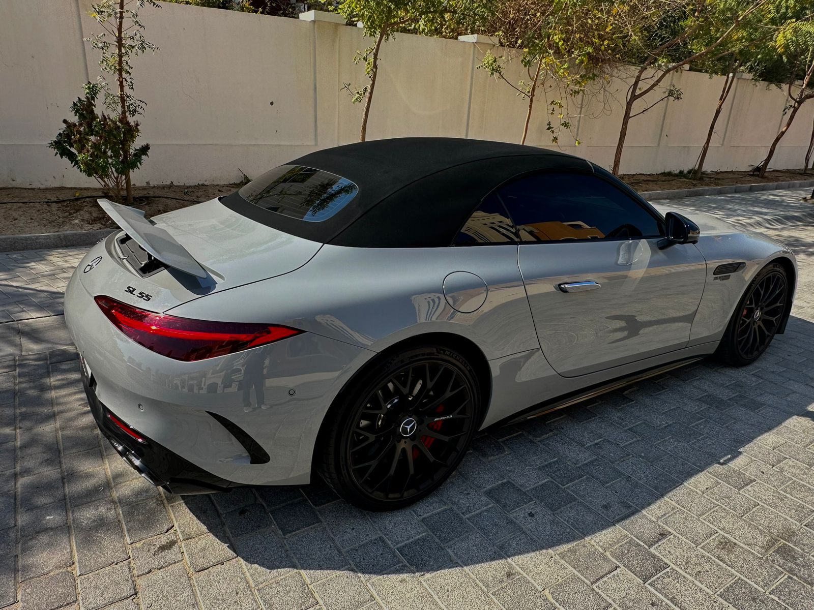 MERCEDES BENZ AMG SL 55 GCC SPEC MODEL 2023-pic_2