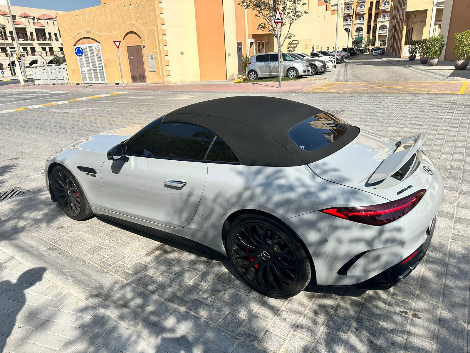 MERCEDES BENZ AMG SL 55 GCC SPEC MODEL 2023-pic_3