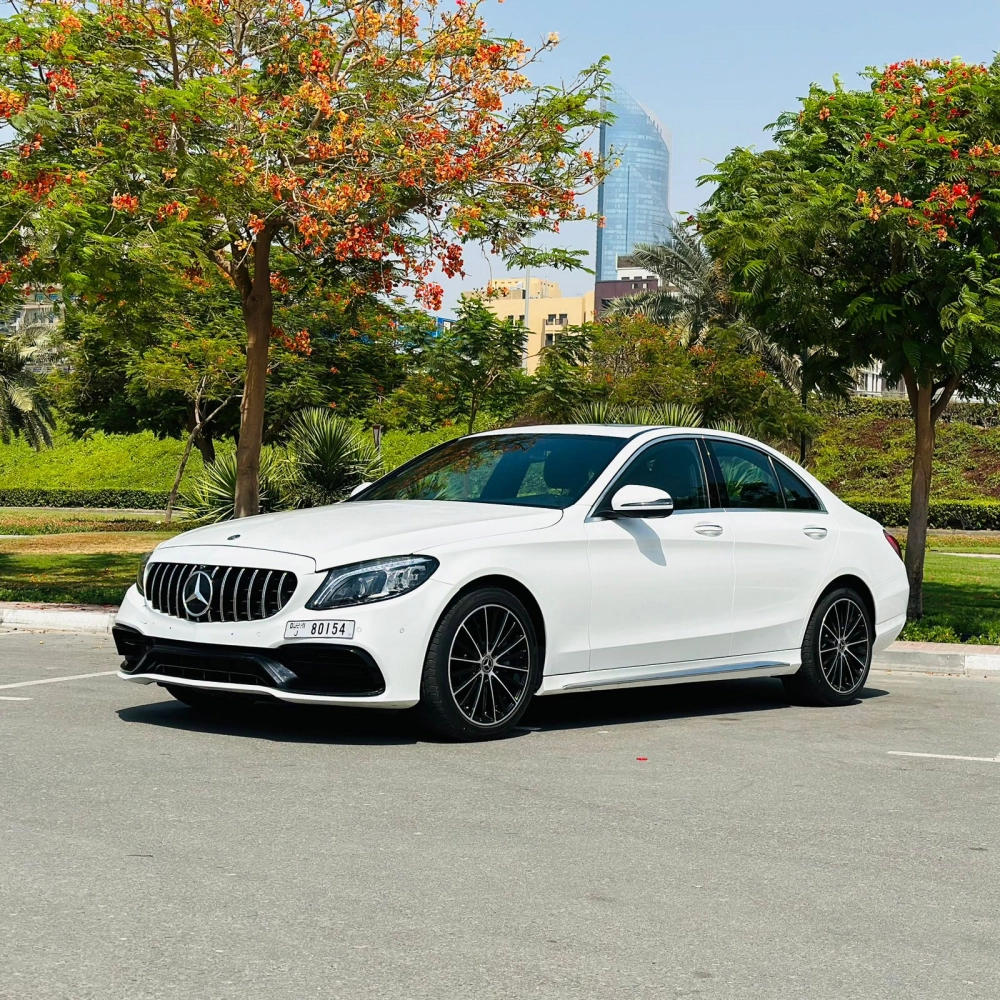 Mercedes Benz C300 2021 Ajman Rental-pic_1