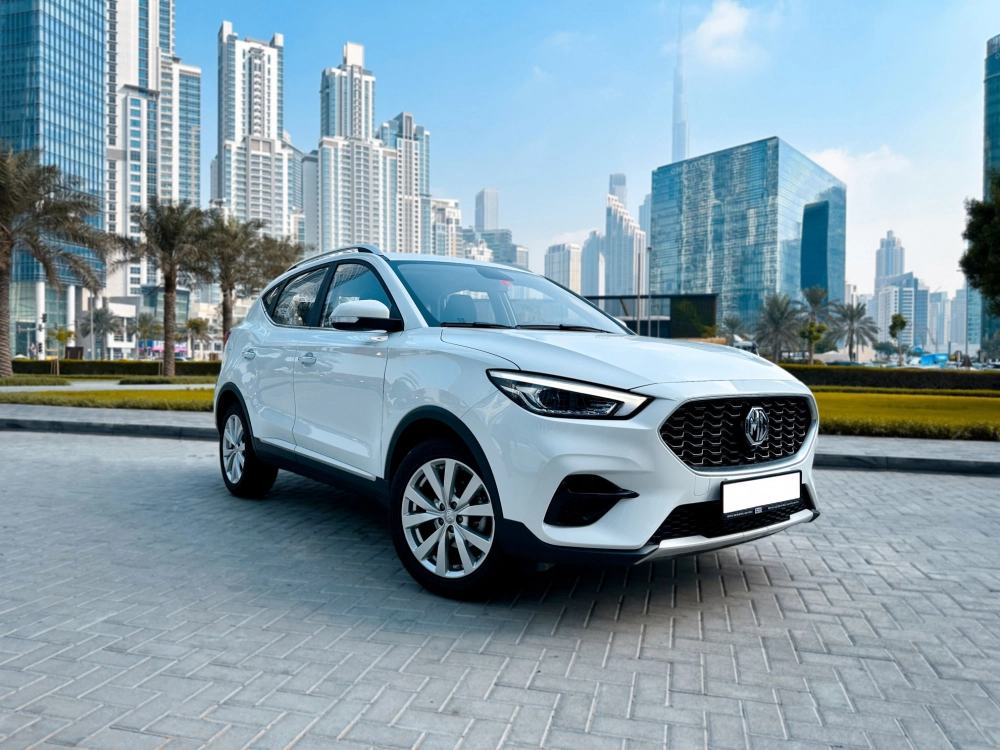 Rent MG ZS 2023 in Abu Dhabi-pic_1