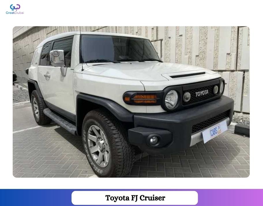 2022 White Toyota FJ Cruiser 4.0L / FJ1-image