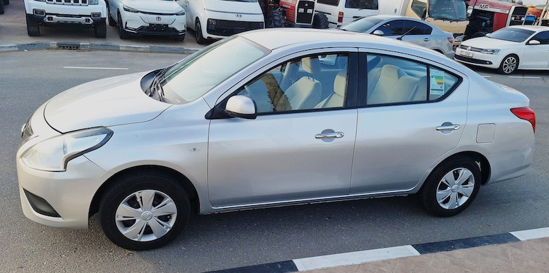 Nissan Sunny-image