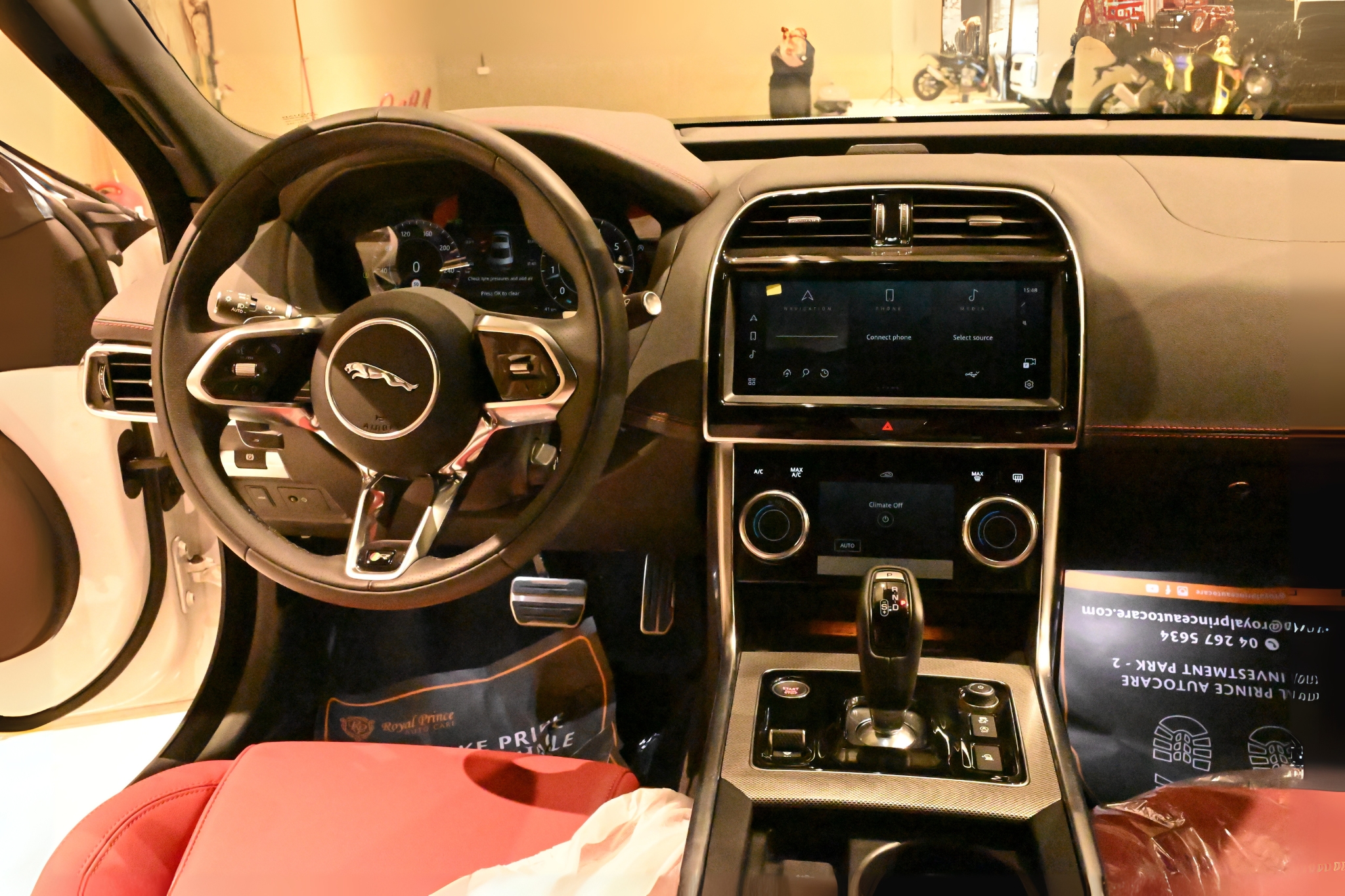 Jaguar XEL   P250-pic_2