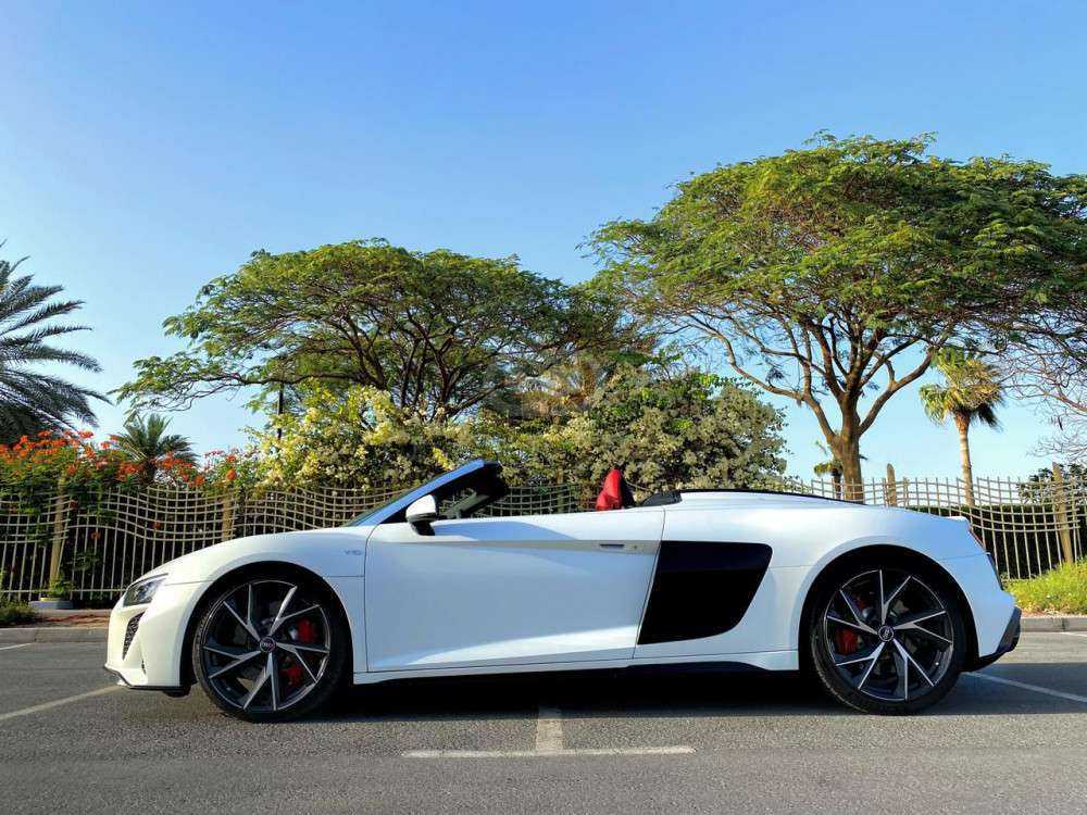 RENT AUDI R8 V10 SPYDER 2021 IN DUBAI-pic_6