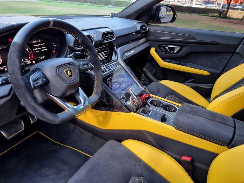 RENT LAMBORGHINI URUS 2022 IN DUBAI-pic_3