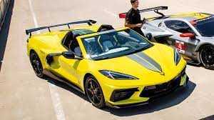 RENT CHEVROLET CORVETTE C8 STINGRAY COUPE 2022 IN DUBAI-pic_2