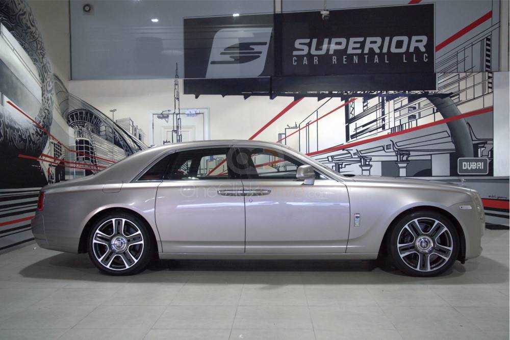 RENT ROLLS ROYCE GHOST SERIES II 2016 IN DUBAI-pic_1