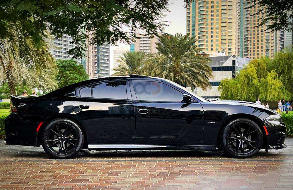 RENT DODGE CHARGER RT V8 2015 IN DUBAI-pic_1