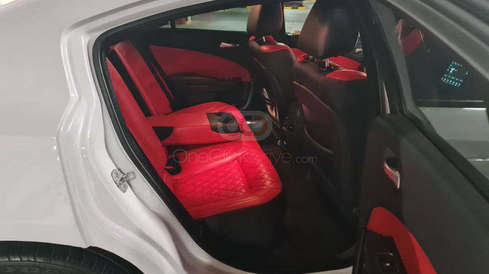 RENT DODGE CHARGER SRT KIT V6 2018 IN DUBAI-pic_2