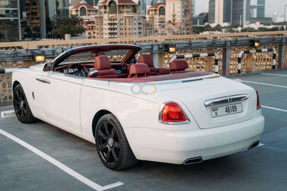 RENT ROLLS ROYCE DAWN 2016 IN DUBAI-pic_3