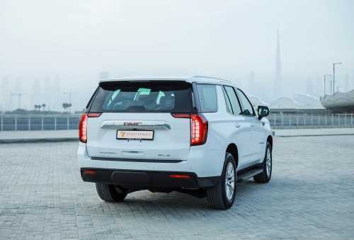 RENT GMC YUKON DENALI 2021 IN DUBAI-pic_4