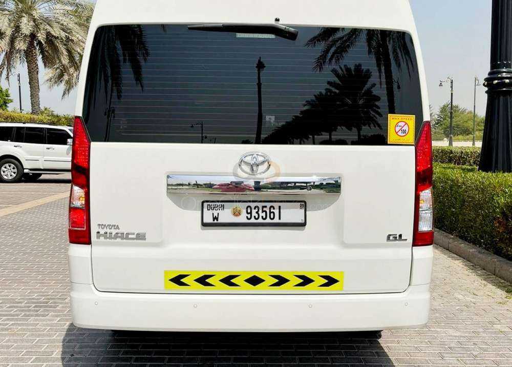 RENT TOYOTA HIACE 13 SEATER 2021 IN DUBAI-pic_4