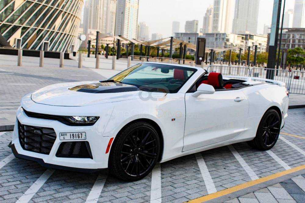 RENT CHEVROLET CAMARO CONVERTIBLE V4 2019 IN DUBAI-pic_5