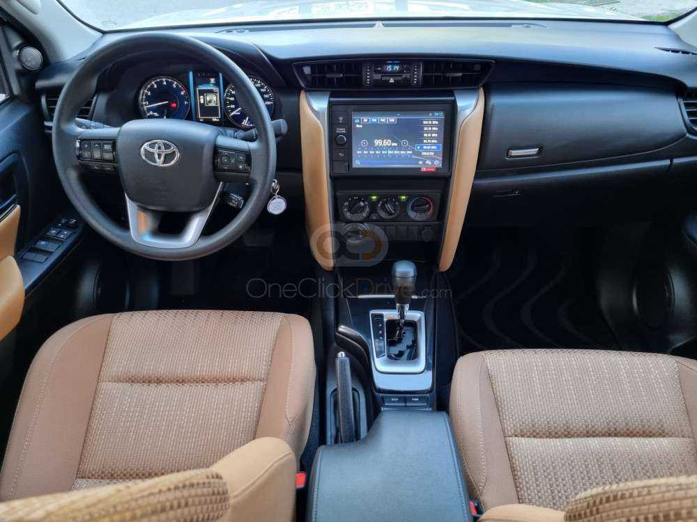 RENT TOYOTA FORTUNER 2022 IN DUBAI-pic_6