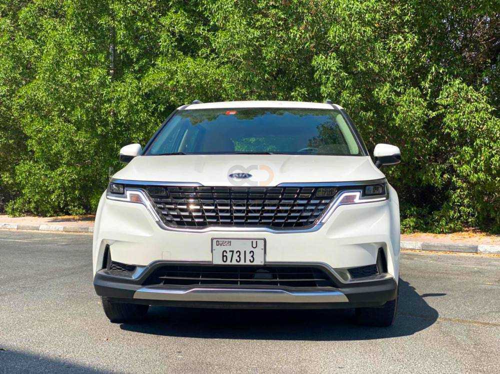 RENT KIA CARNIVAL 2021 IN DUBAI-pic_3