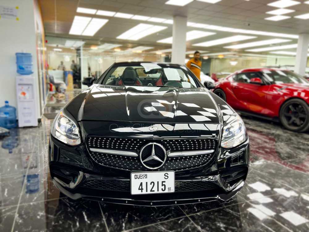 RENT MERCEDES BENZ SLC 300 2019 IN DUBAI-pic_1