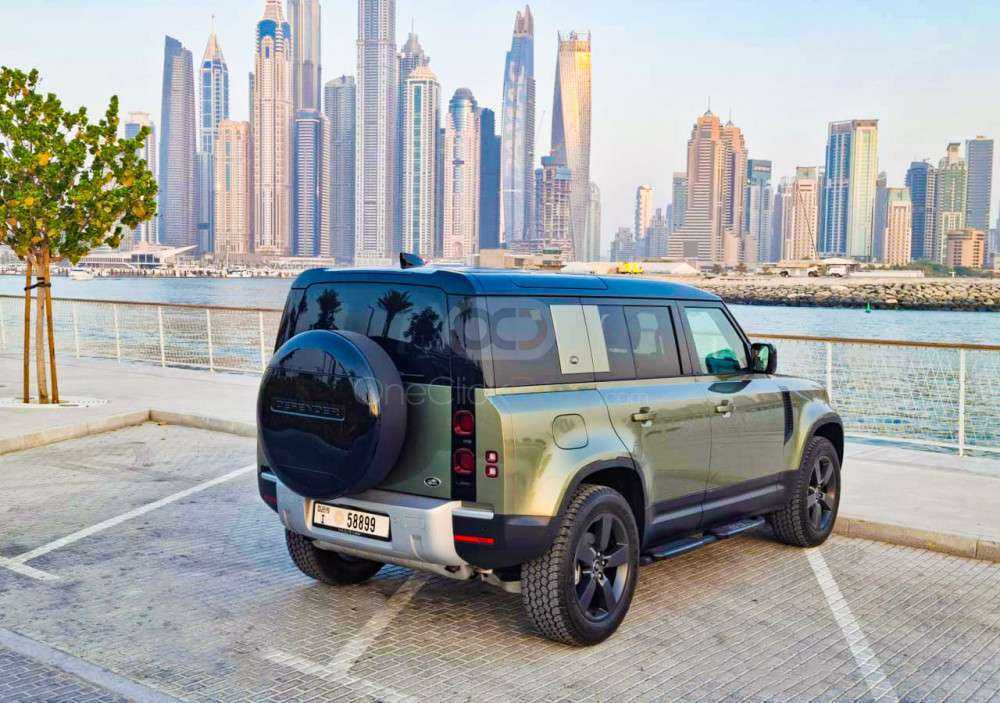 RENT LAND ROVER DEFENDER V4 2022 IN DUBAI-pic_2