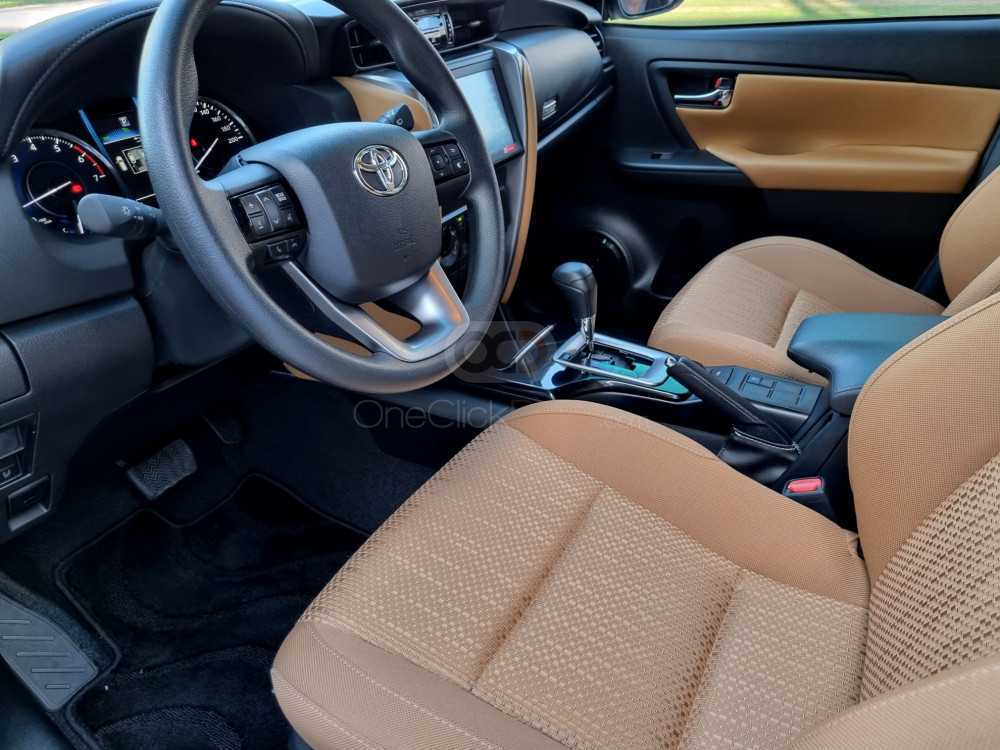 RENT TOYOTA FORTUNER 2022 IN DUBAI-pic_3