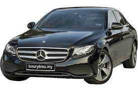 RENT MERCEDES BENZ E300 2019 IN DUBAI-pic_3